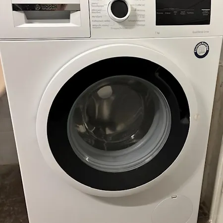 By The Sea 200m & Sea View With Garden Feriehus