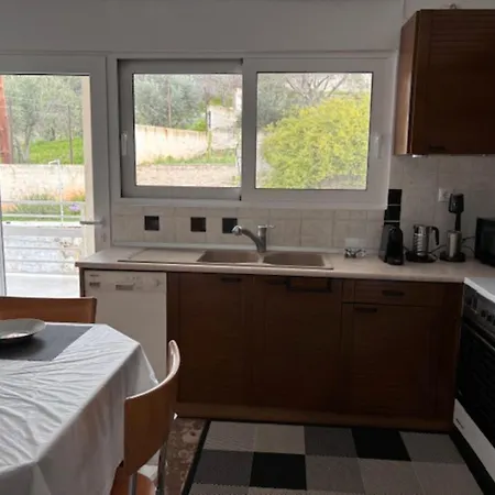 Feriehus By The Sea 200m & Sea View With Garden *