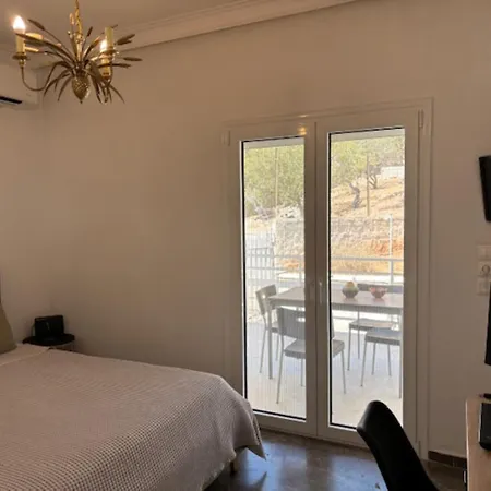 By The Sea 200m & Sea View With Garden