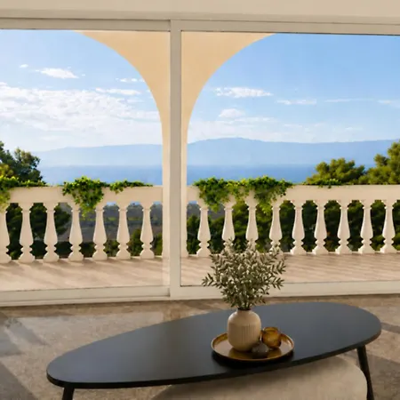 度假居 Sea View 250m From Beach-free Parking 圣塞多罗伊