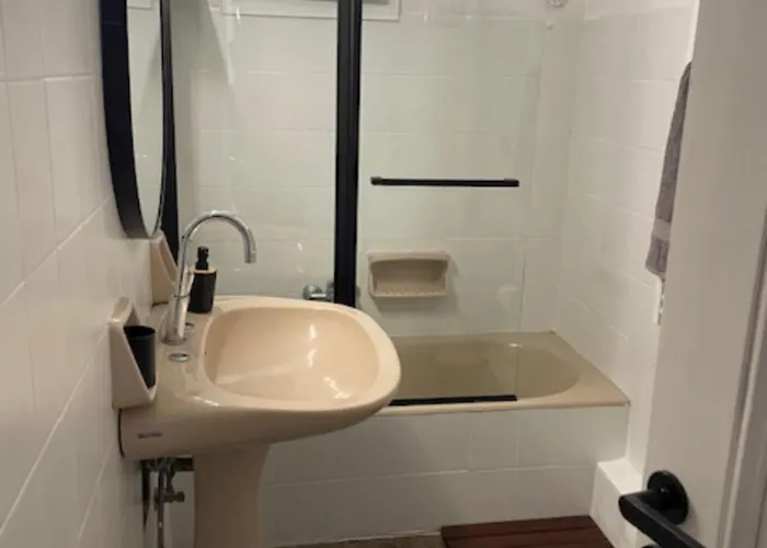 בית נופש By The Sea 200m & Sea View With Garden *