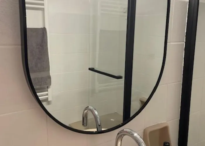 בית נופש By The Sea 200m & Sea View With Garden