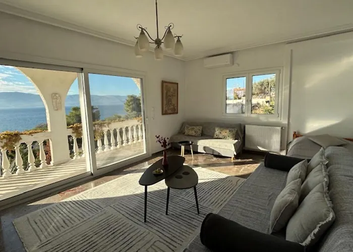 By The Sea 200m & Sea View With Garden 別荘 *