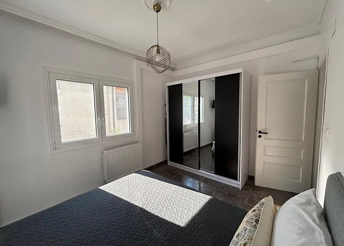 By The Sea 200m & Sea View With Garden בית נופש איוי תיאודורי