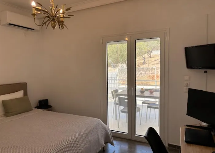 By The Sea 200m & Sea View With Garden